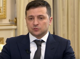 Зеленский заговорил о "конкретных" действиях для возвращения Крыма