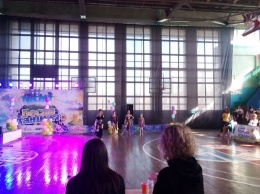 В Мелитополе соревнуются коллективы спортивных танцев