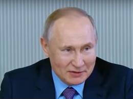 Такого позора Путин еще не испытывал: сеть хохочет, глядя как обычная селянка подколола хозяина Кремля (видео)