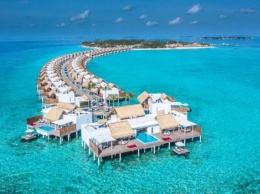 Мальдивские острова закрывают курорты из-за коронавируса