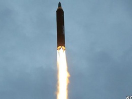 КНДР запустила ракеты в сторону Японии