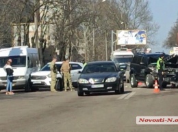 В Николаеве столкнулись 4 автомобиля - двое пострадавших