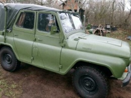 В Германии выставлен на продажу военный УАЗ-469 почти без пробега
