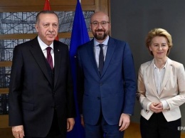 Эрдоган потребовал от НАТО и ЕС поддержки в Сирии