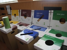 В школах Кременчуга установят контейнеры для раздельного сбора мусора