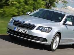 Skoda отзовет 5,7 тысяч Superb в России