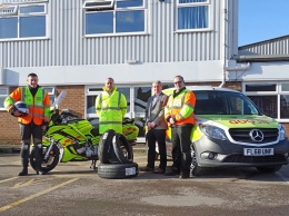 Шинники Avon помогают волонтерам Leicestershire & Rutland Blood Bikes