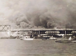 Деревянный мост на месте Нового моста: появилось фото пожара