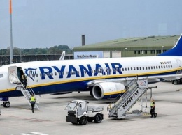 Ryanair отменяет рейсы в Европу: компания дала инструкции пассажирам по возврату билетов