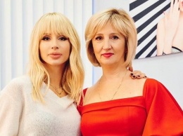 Какие все красивые: Светлана Лобода показала редкое фото с мамой и сестрой