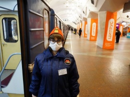 Коронавирус: в харьковском метро ввели особый режим