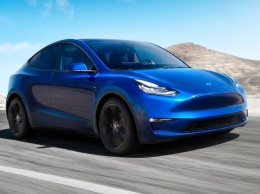 Первые Tesla Model Y попадут в руки покупателей в пятницу 13-го