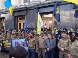Главное за 14 марта: Майдан в столице, экстренное обращение Зеленского, "приговор" пенсионерам от главы МОЗ, вакцина от коронавируса