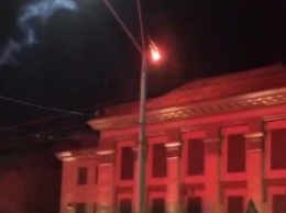 На Украине в ходе празднования Дня добровольца чуть не сожгли российское посольство