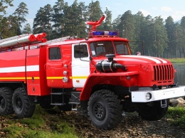 В Запорожской области глава фирмы поставила сельсовету вместо новых пожарных авто б/у