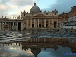 Богослужения на Страстной неделе в Ватикане будут проходить без паломников