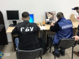 Запорожские хакеры отбирали деньги у мелитопольцев