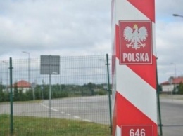 Более трех тысяч украинцев доставлено автобусами из Польши