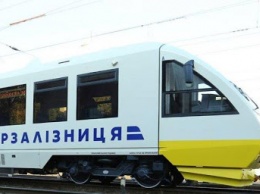 «Укрзализныця» отменяет все пассажирские перевозки из-за карантина