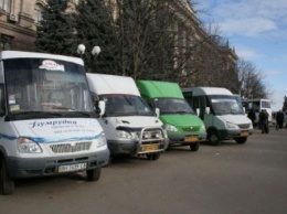 С завтрашнего дня в Николаеве общественный транспорт должен перевозить не более 10 пассажиров в одном транспортном средстве