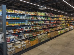 АТБ удваивает складские запасы продуктов и вводит ограничение на оптовую продажу товаров
