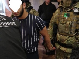 19-летний спортсмен собрал банду уголовников и нападал на людей в центре Одессы