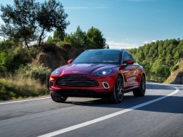 Кроссовер Aston Martin DBX получит стиль кузова купе и семь мест в салоне?