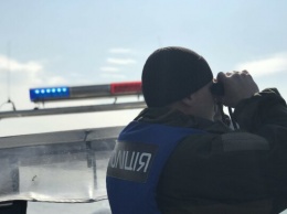 Полиция поднята по тревоге: в Одессе девочка в маске не вернулась домой