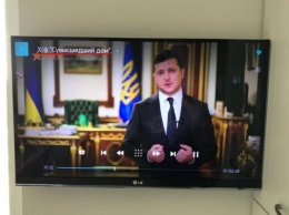 "Сумасшедший дом" и Зеленский: украинский телеканал просто издевается над президентом. ФОТО