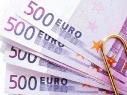 Власти Германии намерены поддержать экономику сотнями миллиардов евро