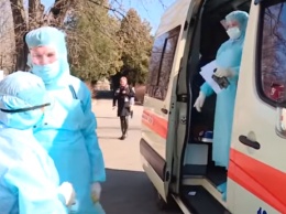 Плюс 57 за день: в Украине уже 475 - соблюдайте карантин и никуда не ходите