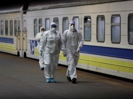 «Укрзализныця» запустит бесплатные поезда для медиков