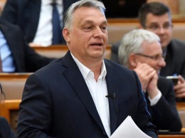 В ЕС призывают отправить Венгрию на "политический карантин"