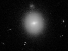 "Хаббл" обнаружил черную дыру средней массы