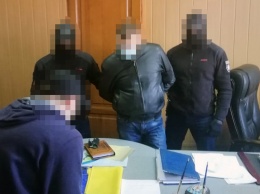 В Кривом Роге за дачу взятки в 20 тысяч гривен задержали замначальника полиции города