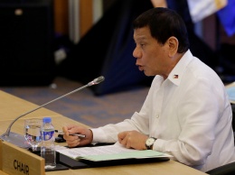 Президент Филиппин разрешил стрелять по нарушителям карантина