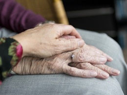 Крымчанам позволят покидать дома, чтобы помочь своим пожилым родственникам