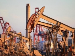 Нефть подорожала на 15% в ожидании встречи ОПЕК+