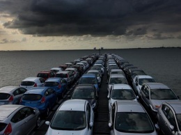 В Германии почти на 40 процентов упали продажи автомобилей
