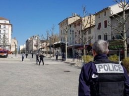 Во Франции неизвестный напал с ножом на прохожих, есть жертвы