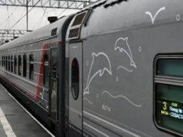 "Жалуйтесь Поклонской": в Крыму Россия "кинула" пассажиров поезда