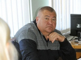 Запорожский депутат с женой задекларировал 2,2 миллиона гривен дохода и 94 земельных участка