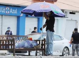 Тела оставляют на улицах: в Эквадоре умерших от коронавируса не успевают хоронить. Фото и видео 18+