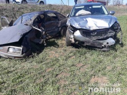 На Николаевщине столкнулись «Мазда» и «Форд»: трое пострадавших