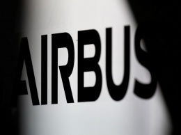Airbus приостанавливает сборку самолетов на своих немецких и американском заводах