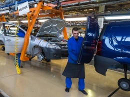 АвтоВАЗ полностью возобновит производство с 13 апреля