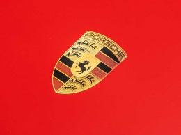 Porsche призвала сотрудников отказаться от ежегодных бонусов