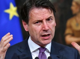 Италия назвала оскорбительными обвинения в попытке снять санкции с России