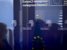Еврогруппа одобрила антикризисные меры для помощи экономике на &euro; 500 млрд