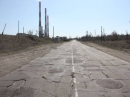 На Луганщине ремонтируют дорогу, соединяющую Северодонецк и Станицу Луганскую